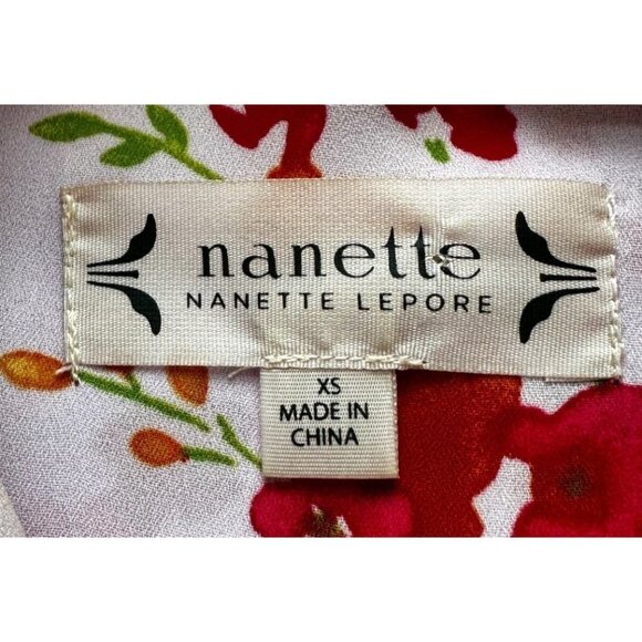 Nanette Lepore Button Up Blouse Women XS Lavender Floral Pin Tuck Long Sleeve - Picture 5 of 9